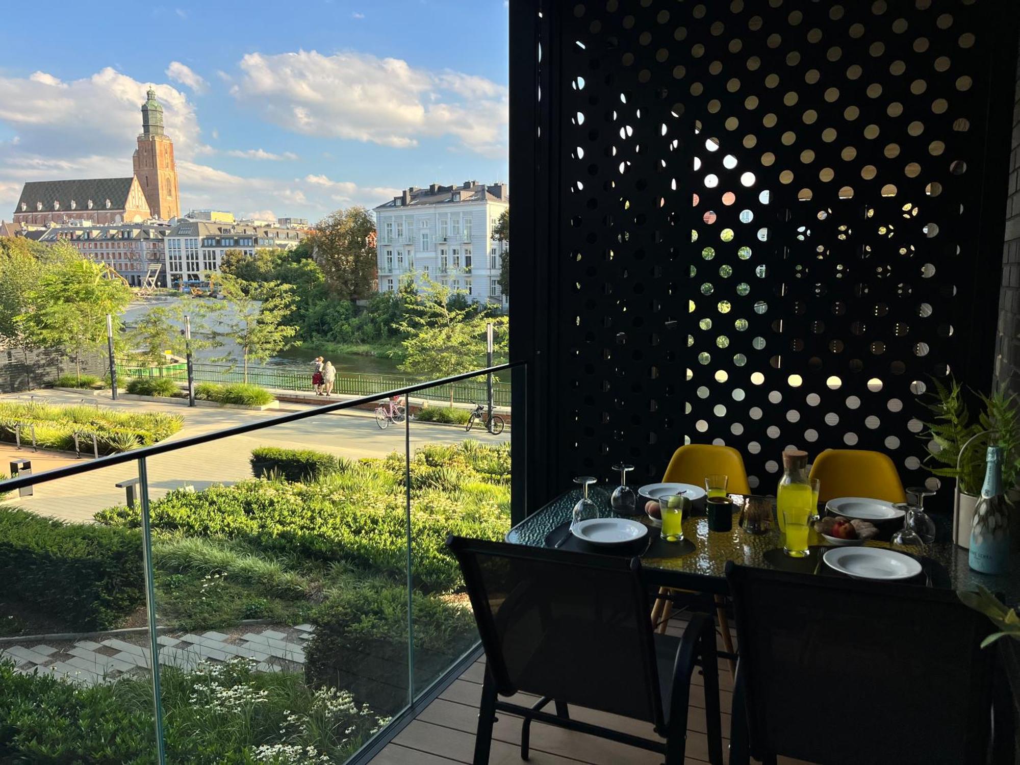 Apartament Z Tarasem I Widokiem Na Rzeke Wroapart-Pl - Apartment With Terrace And River View Wroapart فروتسواف المظهر الخارجي الصورة