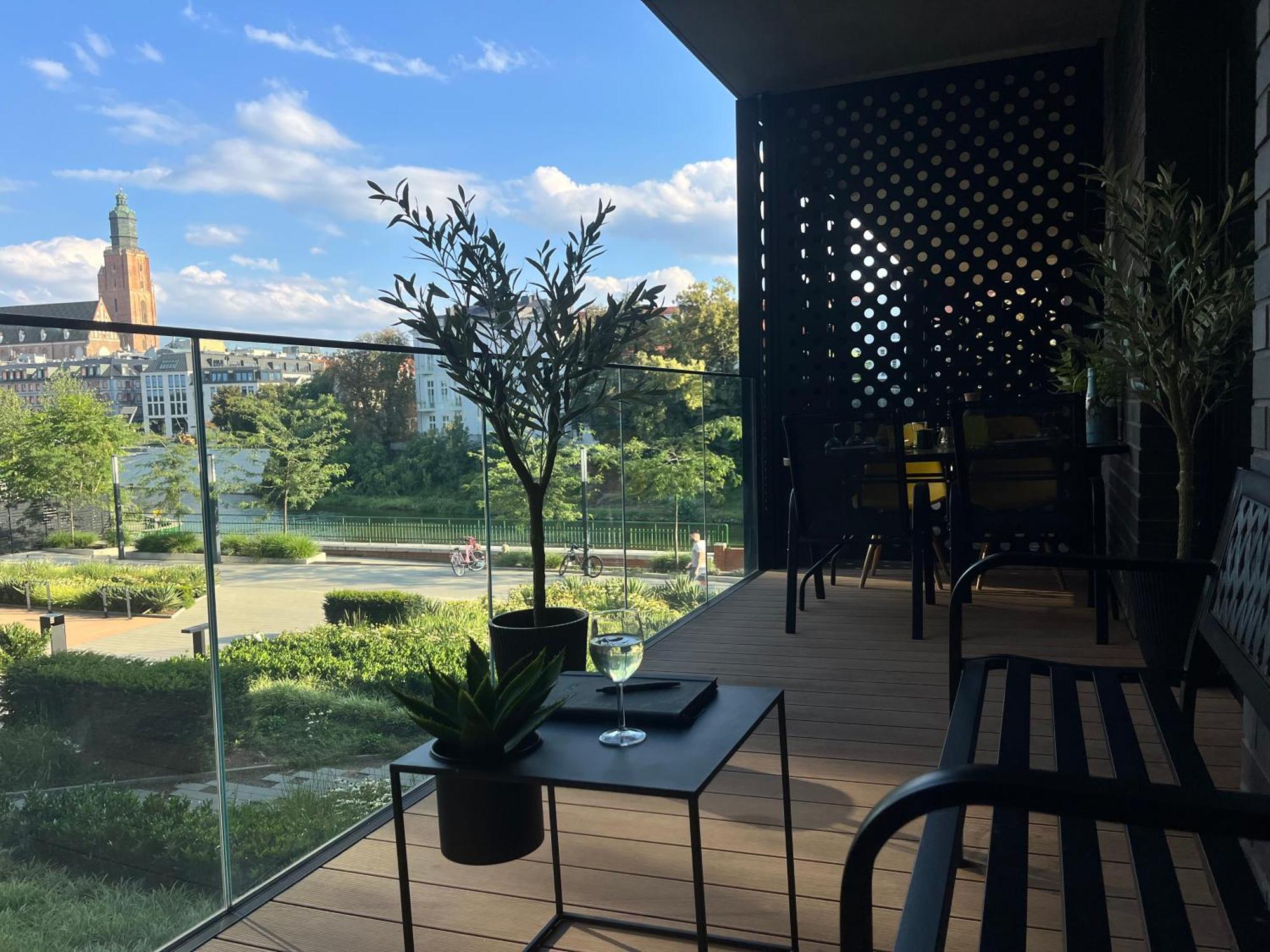 Apartament Z Tarasem I Widokiem Na Rzeke Wroapart-Pl - Apartment With Terrace And River View Wroapart فروتسواف المظهر الخارجي الصورة